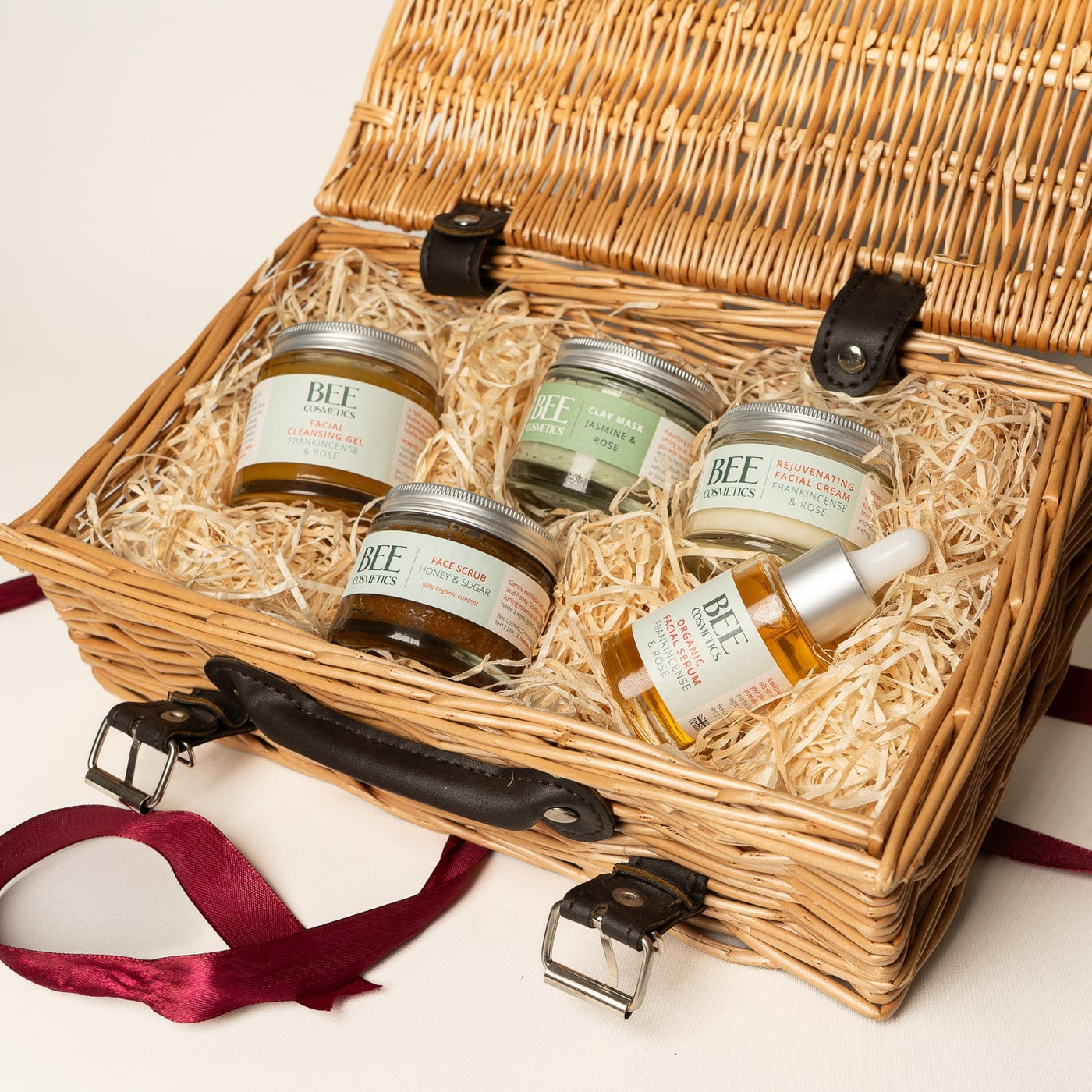 16th Wedding Anniversary - Wax Skincare Gift Set For Him