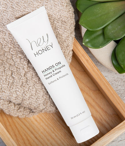 HANDS ON - Honey & Propolis Hand Cream